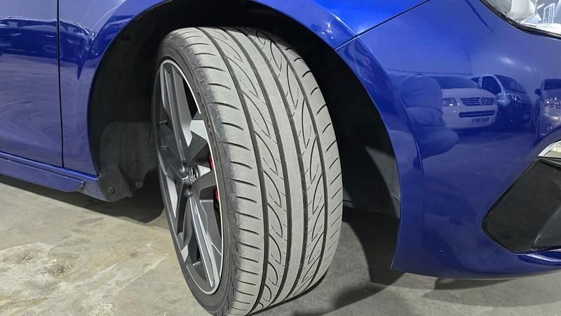 Usado Peugeot 308 GTi 263 CV (193 kW) 2019 Azul Utilitario