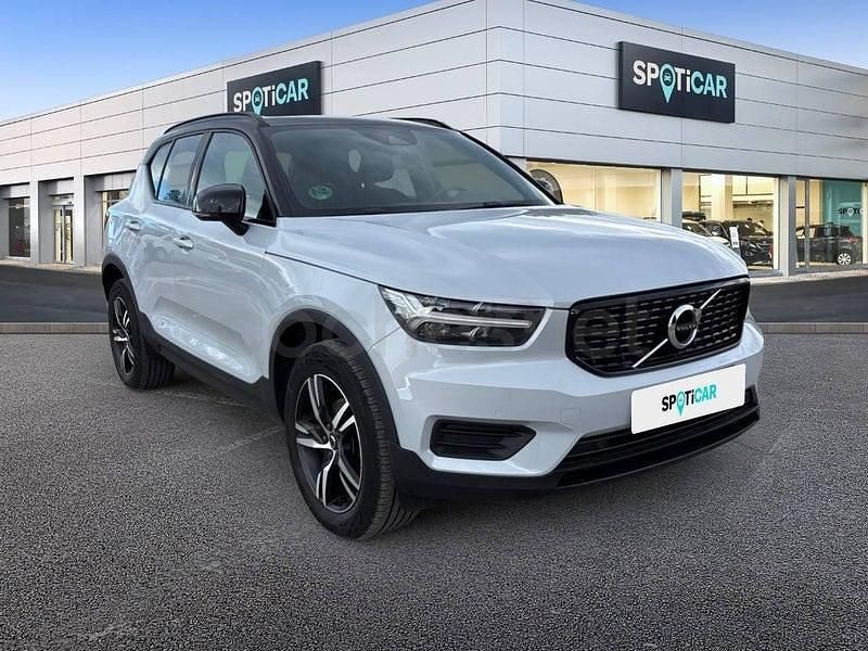 Usado Volvo XC40 R-Design 129 CV (94 kW) 2021 Blanco SUV