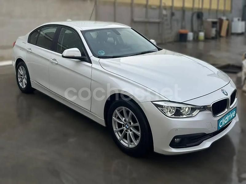 Usado BMW 318 150 CV (110 kW) 2016 Blanco Berlina