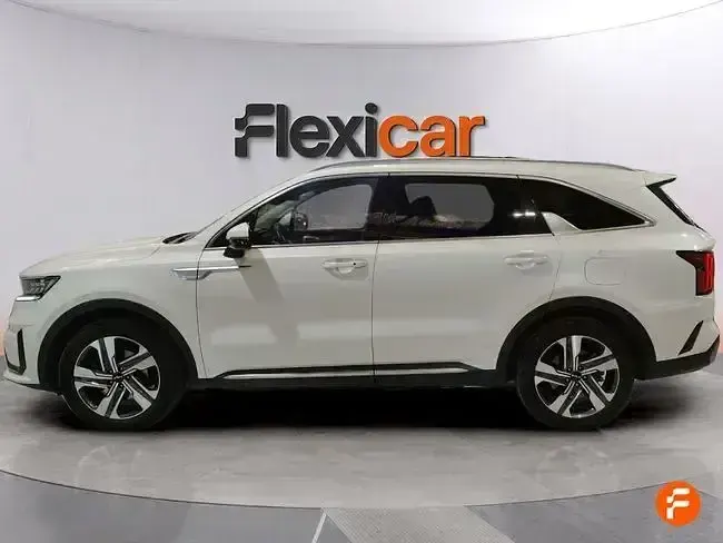 Usado Kia Sorento 230 CV (169 kW) 2024 Blanco SUV