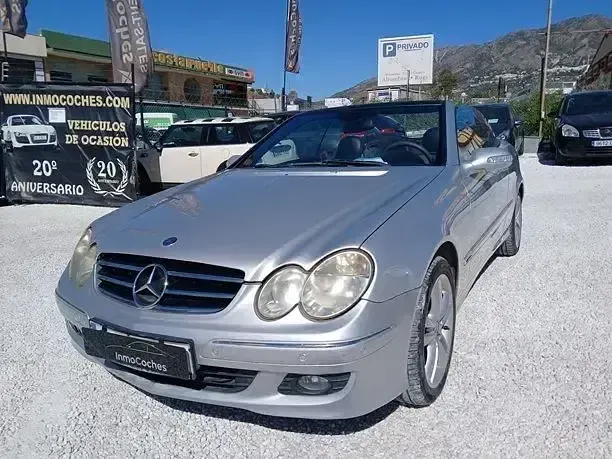 Käytetty Mercedes CLK200 Elegance 184 HP (135 kW) 2007 Avoauto