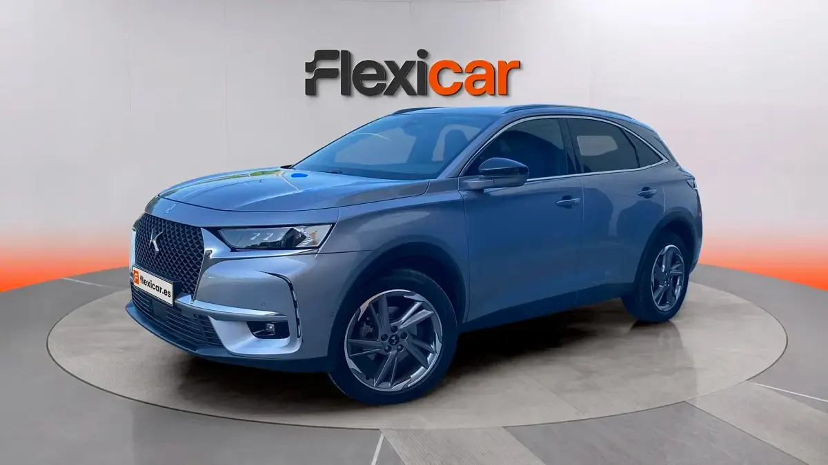Usado DS Automobiles DS7 Crossback So Chic 130 CV (95 kW) 2020 Gris SUV