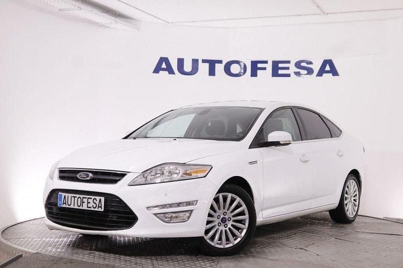 Blanco Usado 2014 Ford Mondeo Berlina | 10.450 € (Buen precio) - Imagen 1/4