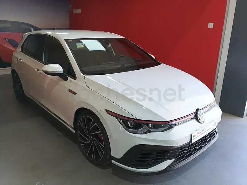 Usado VW Golf VII GTI Clubsport 301 CV (221 kW) 2021 Blanco Utilitario