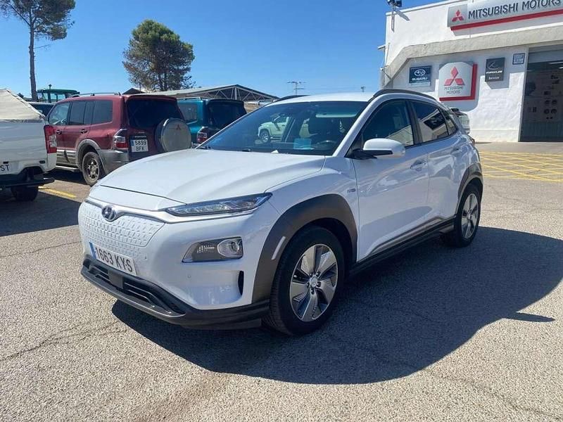Usado Hyundai Kona Style 150 kW (204 CV) 2019 Blanco SUV