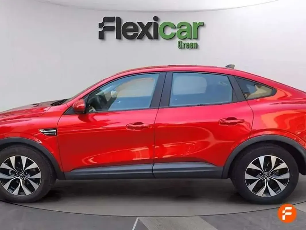 Usado Renault Arkana Intens 140 CV (102 kW) 2022 Rojo SUV