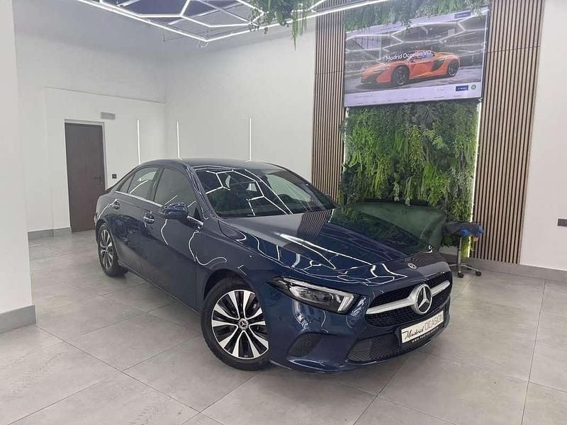 Azul Usado 2021 Mercedes A200 Berlina | 24.990 € (Super precio) - Imagen 1/4