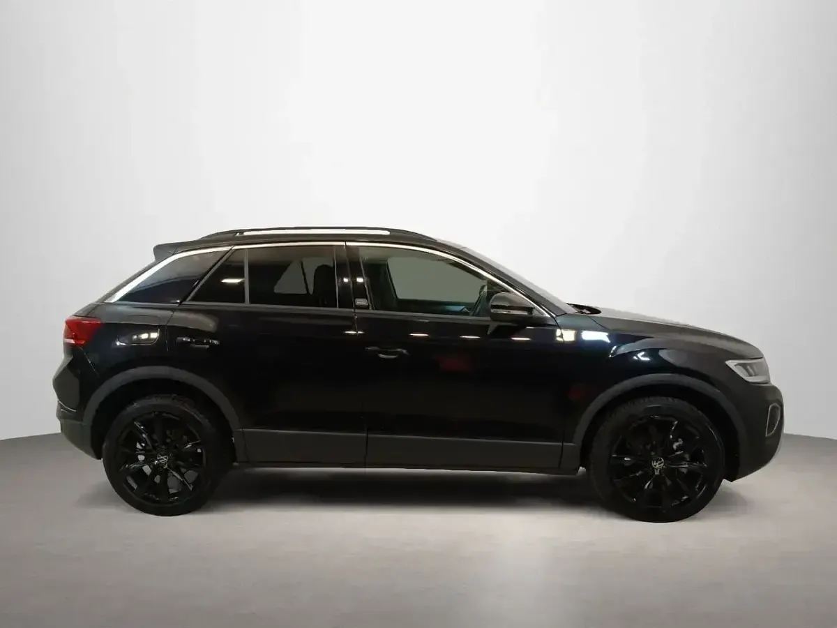 Usado VW T-Roc 150 CV (110 kW) 2023 Negro SUV