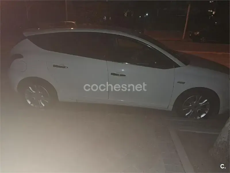 Usado Lancia Delta Gold 120 CV (88 kW) 2014 Blanco Utilitario