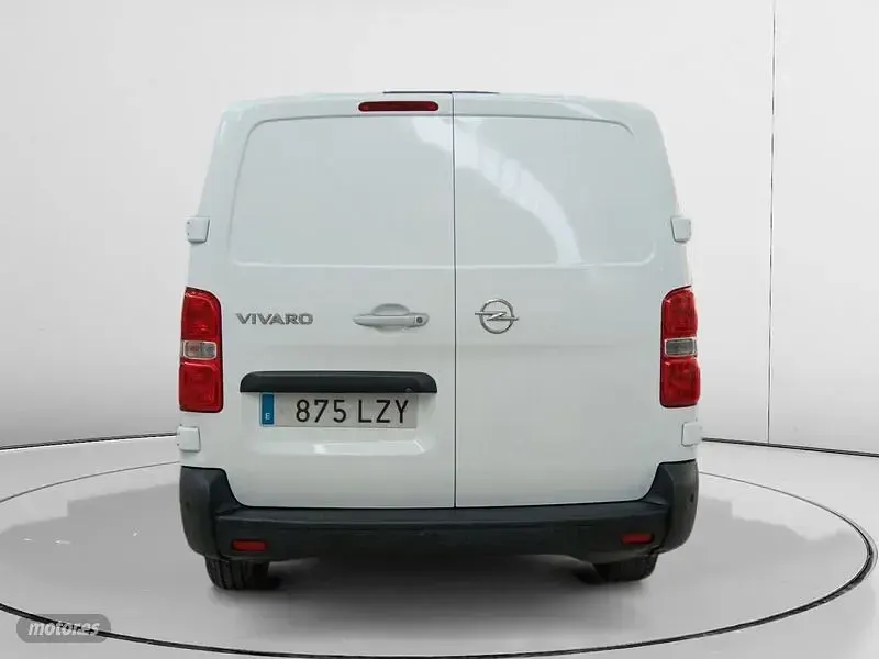 Usado Opel Vivaro 102 CV (75 kW) 2022 Blanco Monovolumen