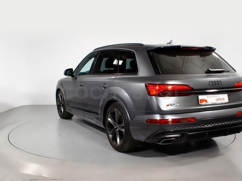 Usado Audi Q7 Premium 286 CV (210 kW) 2024 Gris / plata SUV