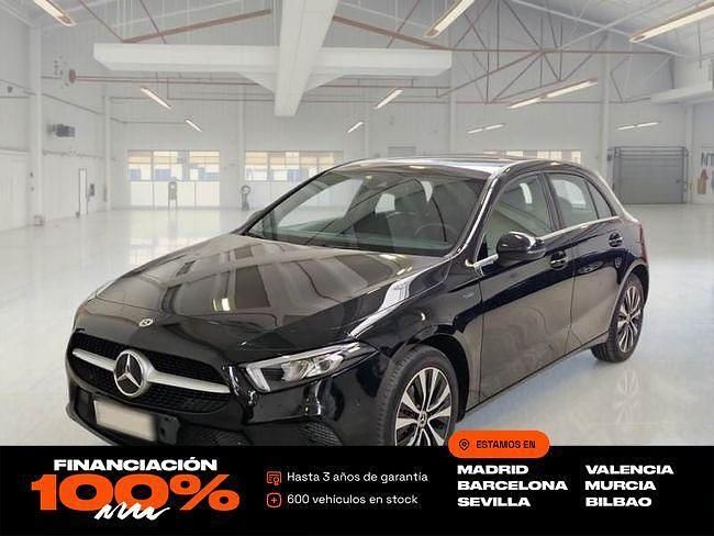 Usado Mercedes A250 219 CV (161 kW) 2021 Negro Berlina