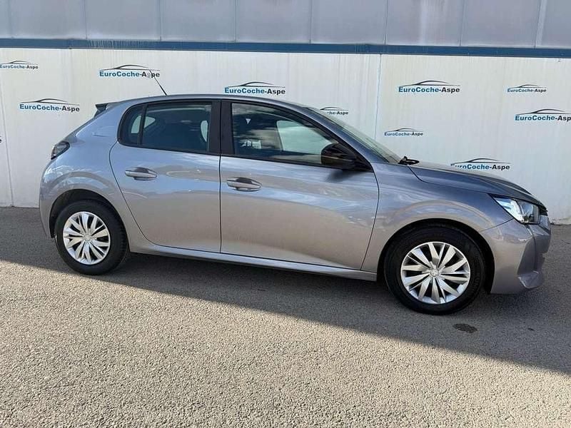 Usado Peugeot 208 Active 99 CV (72 kW) 2022 Gris Utilitario
