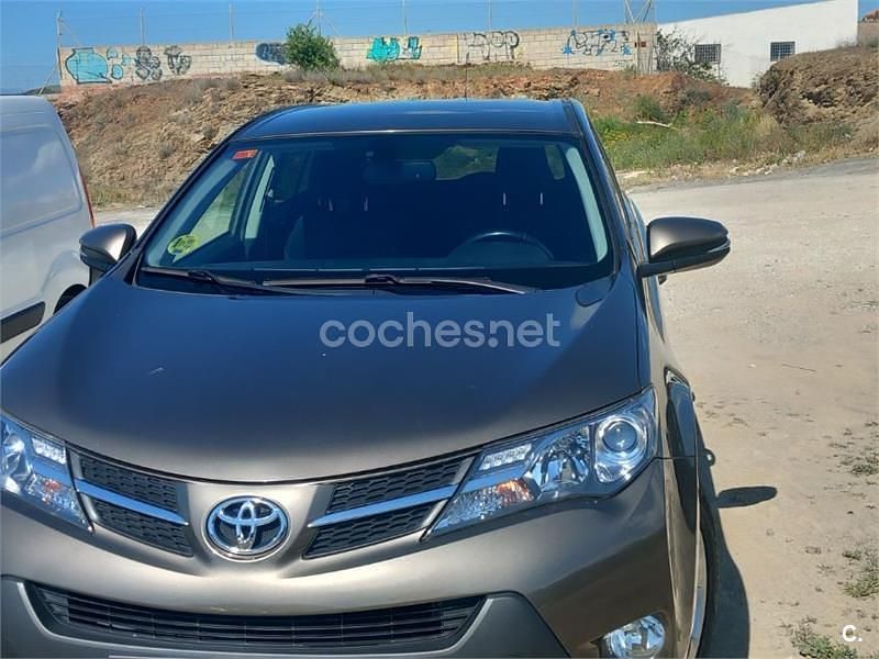 Usado Toyota RAV4 Advance 124 CV (91 kW) 2013 Beige SUV