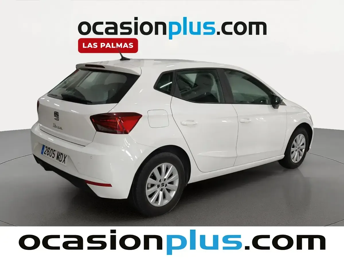 Usado Seat Ibiza Style 110 CV (80 kW) 2023 Blanco Utilitario