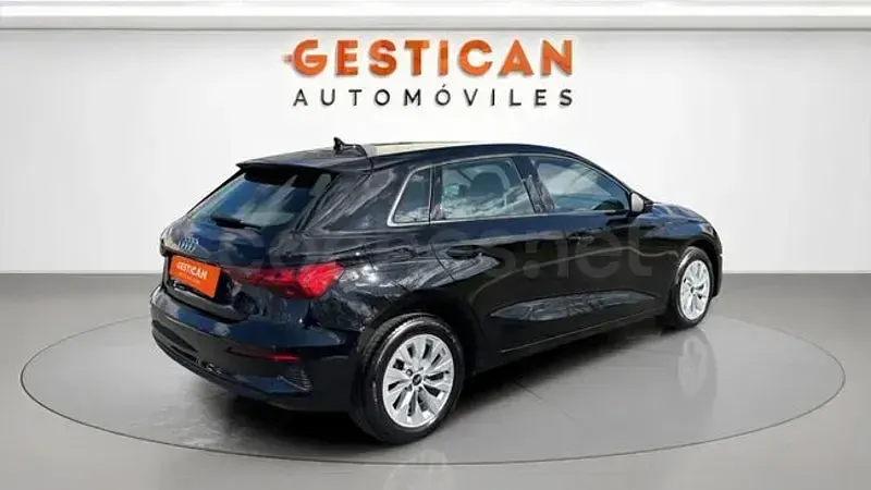 Usado Audi A3 Advanced Plus 204 CV (150 kW) 2022 Negro Berlina