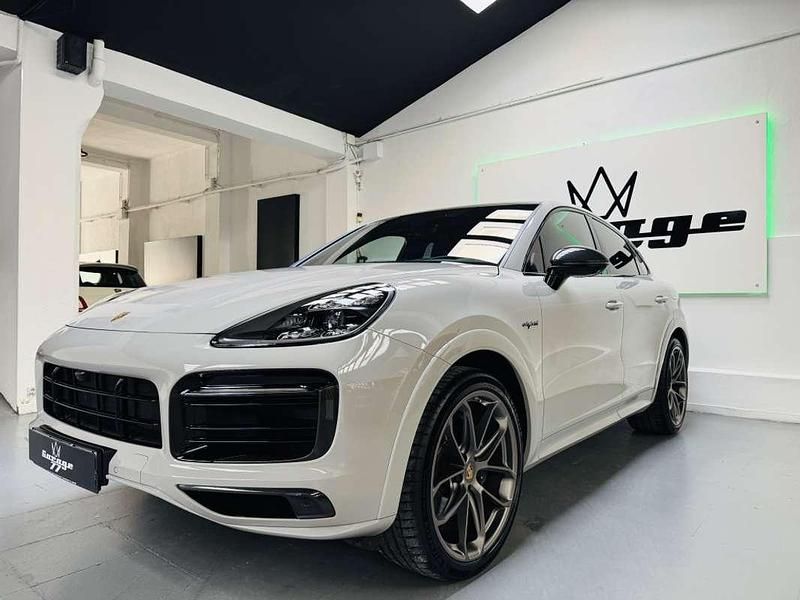Usado Porsche Cayenne 470 CV (345 kW) 2023 Gris SUV