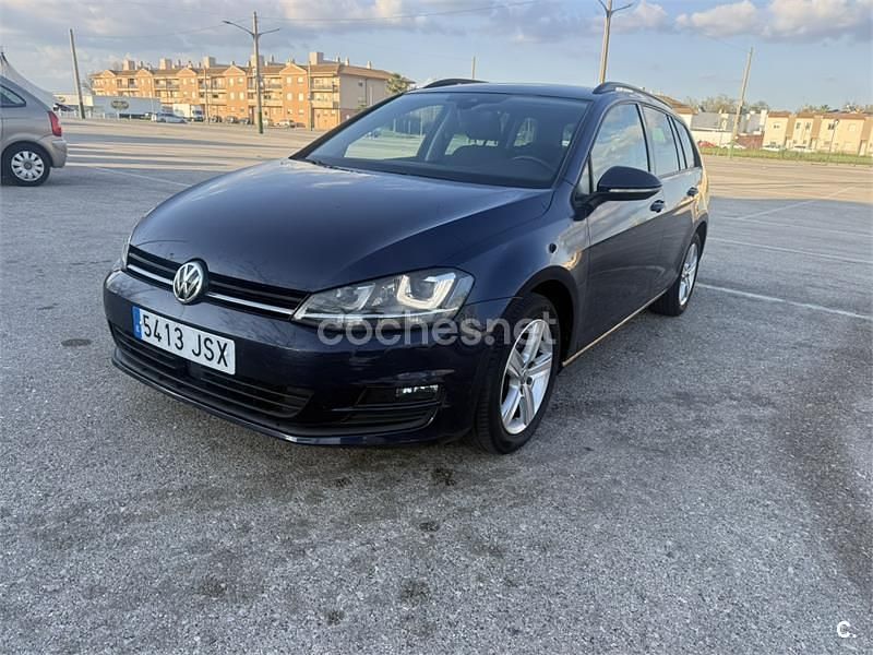 Usado VW Golf VII Business 110 CV (80 kW) 2016 Azul Familiar