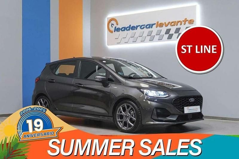 Gris Usado 2023 Ford Fiesta ST-Line Utilitario | 14.400 € (Precio justo) - Imagen 1/4
