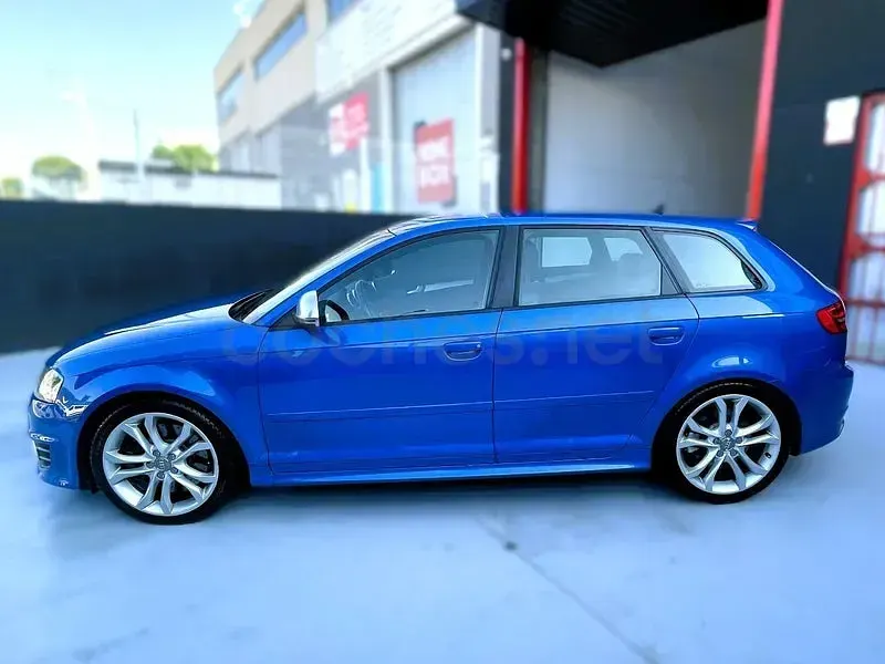 Usado Audi S3 Sportback Sport 265 CV (194 kW) 2008 Azul Utilitario