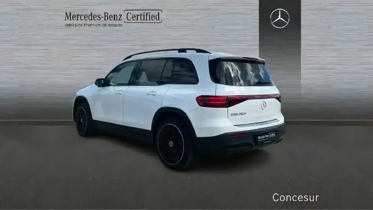 Usado Mercedes EQB250+ 139 kW (190 CV) 2025 Blanco SUV