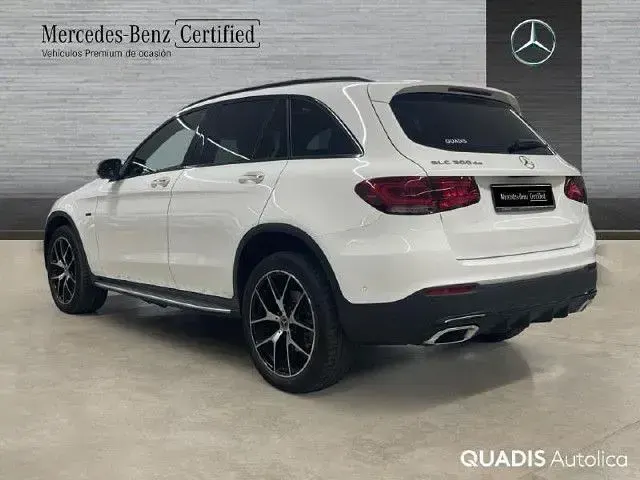 Usado Mercedes GLC300de 306 CV (225 kW) 2021 Blanco polar