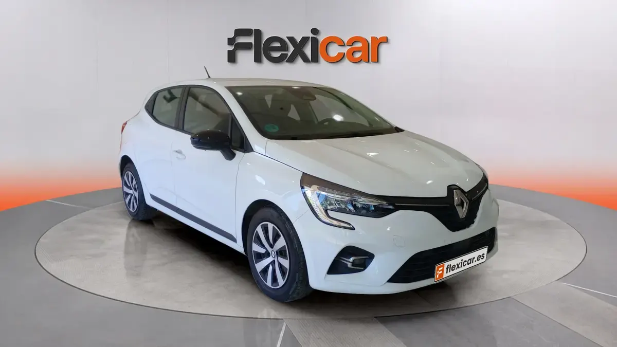 Käytetty Renault Clio V Equilibre 100 HP (73 kW) 2022 Sedan
