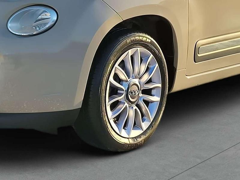 Usado Fiat 500L Lounge 95 CV (69 kW) 2016 Marrón Monovolumen