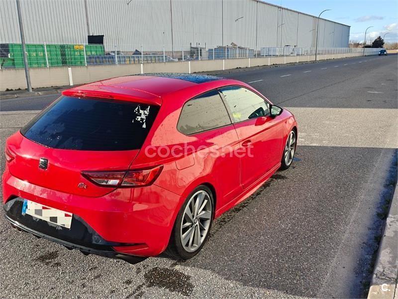 Usado Seat Leon SC FR 184 CV (135 kW) 2015 Rojo Utilitario