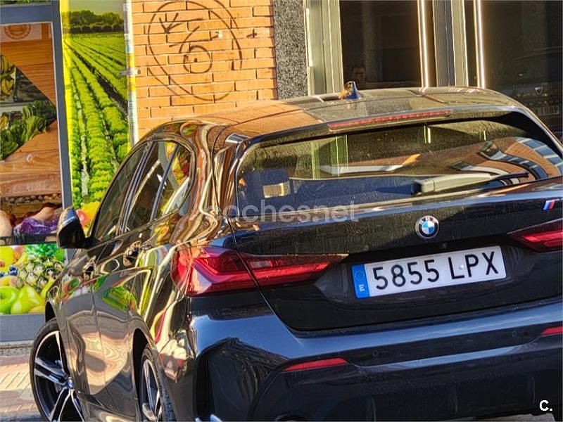 Usado BMW 118 M Sport 150 CV (110 kW) 2021 Negro Utilitario