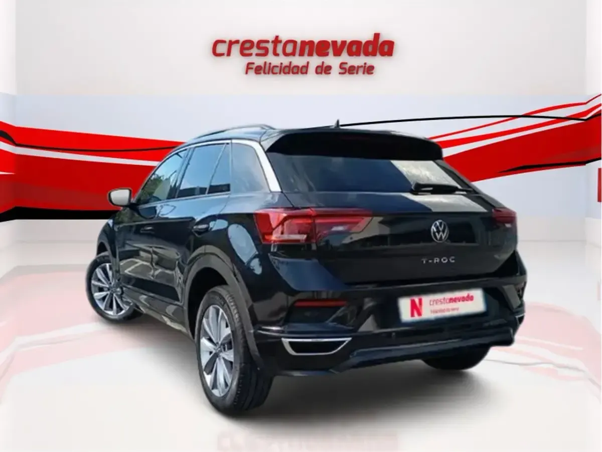 Usado VW T-Roc Advance 110 CV (80 kW) 2021 Negro SUV