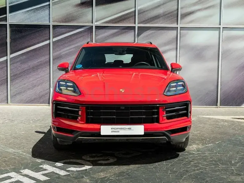 Usado Porsche Cayenne E-Hybrid 470 CV (345 kW) 2025 Rojo SUV