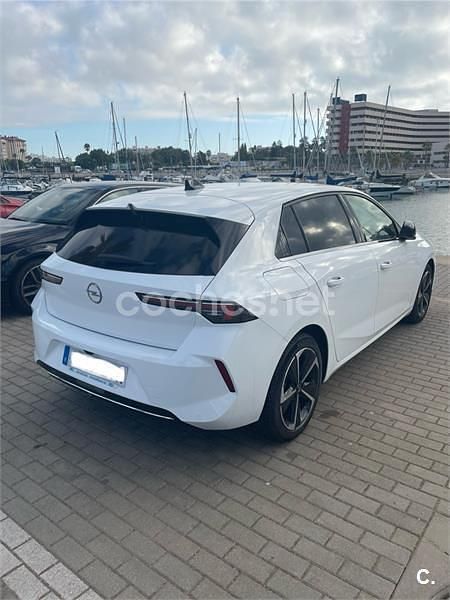 Blanco Usado 2022 Opel Astra Elegance Berlina | 15.000 € (Precio justo) - Imagen 1/4