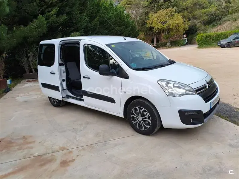 Usado Citroën e-Berlingo Live 75 CV (55 kW) 2017 Blanco Monovolumen
