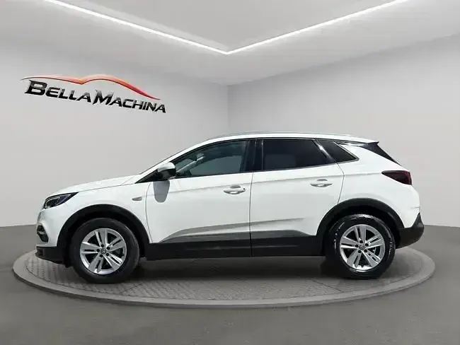 Usado Opel Grandland X Selective 130 CV (95 kW) 2019 Blanco SUV