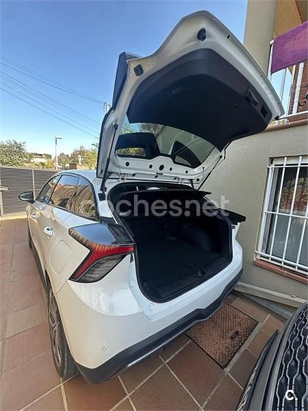 Usado MG MG4 EV Luxury 2023 Eléctrico Utilitario