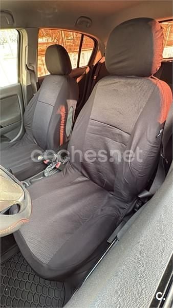 Usado Opel Corsa Selective 85 CV (62 kW) 2013 Negro Utilitario