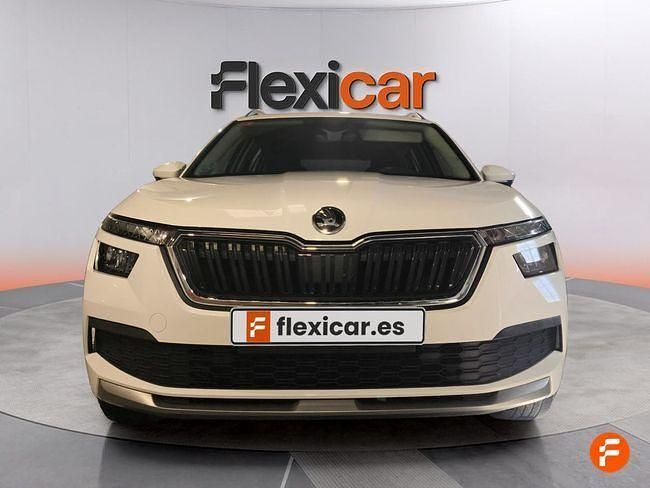 Usado Skoda Kamiq Ambition 110 CV (80 kW) 2021 Blanco SUV