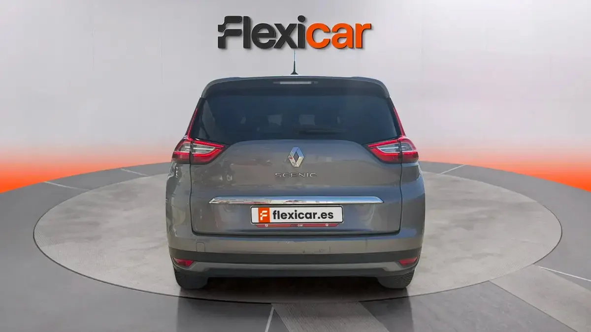 Usado Renault Grand Scénic IV Intens 110 CV (80 kW) 2018 Gris Monovolumen