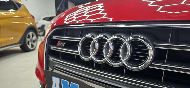 Usado Audi S3 Cabriolet 310 CV (228 kW) 2016 Rojo Descapotable