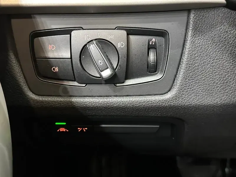 Usado BMW 320 190 CV (139 kW) 2015 Beige Familiar