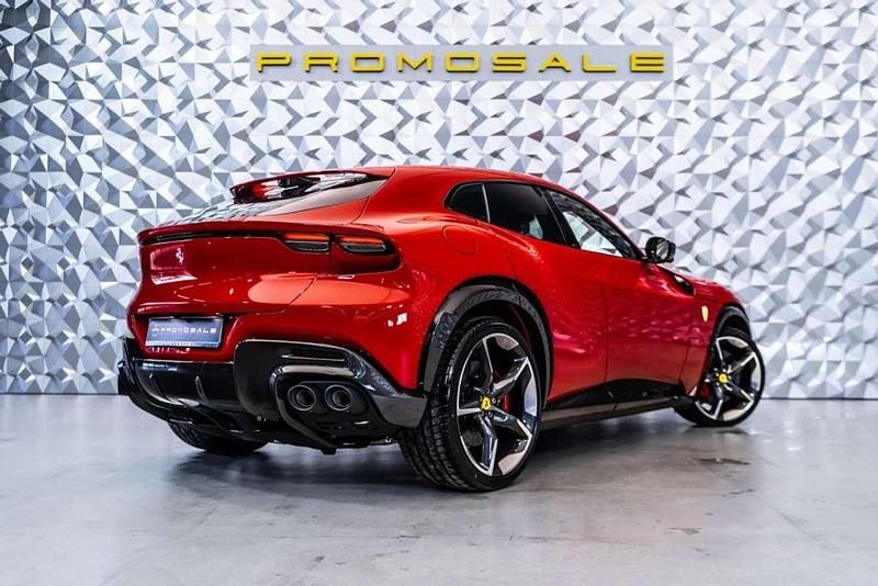 Usado Ferrari Purosangue 725 CV (533 kW) 2025 Rojo SUV