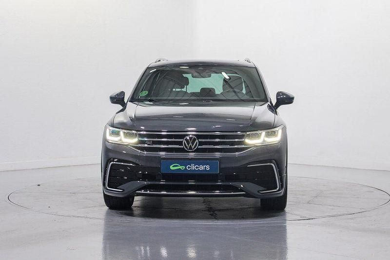 Usado VW Tiguan R-line 150 HP (110 kW) 2023 Branco SUV