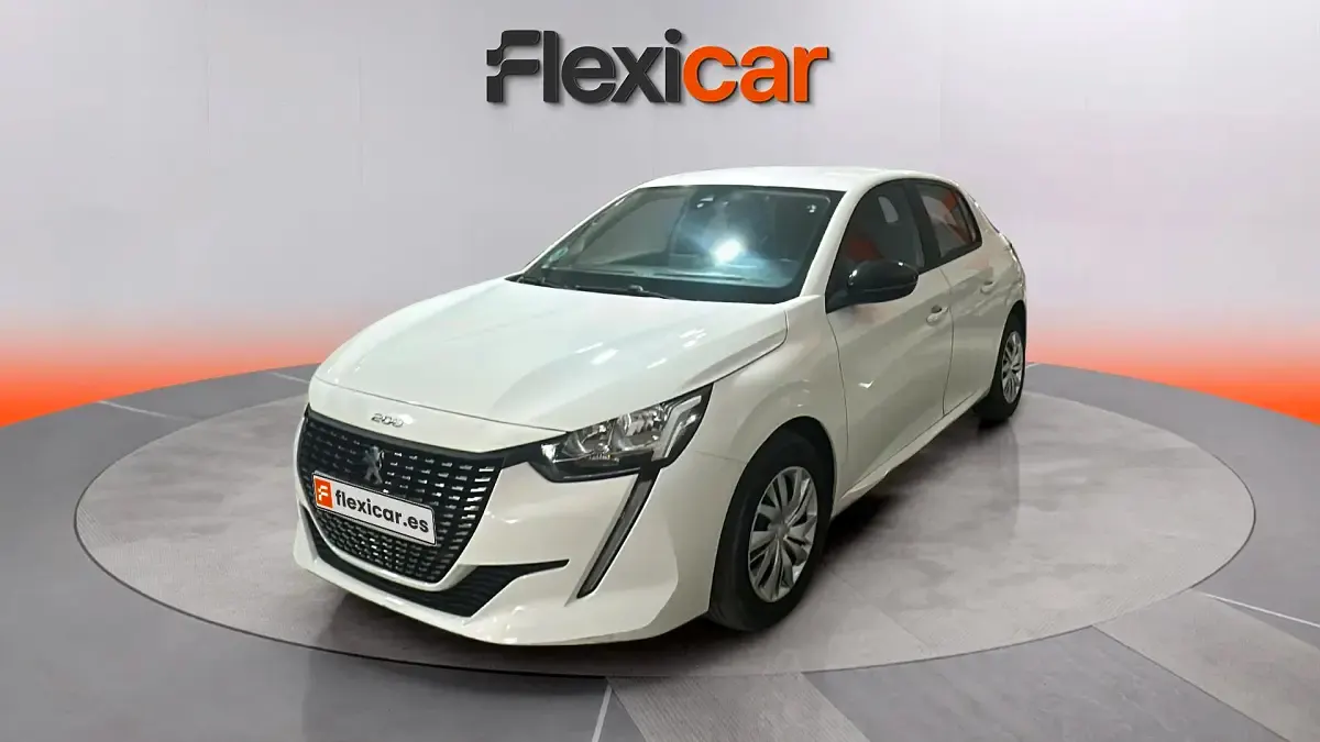 Usado Peugeot 208 Active 101 CV (74 kW) 2022 Blanco Utilitario