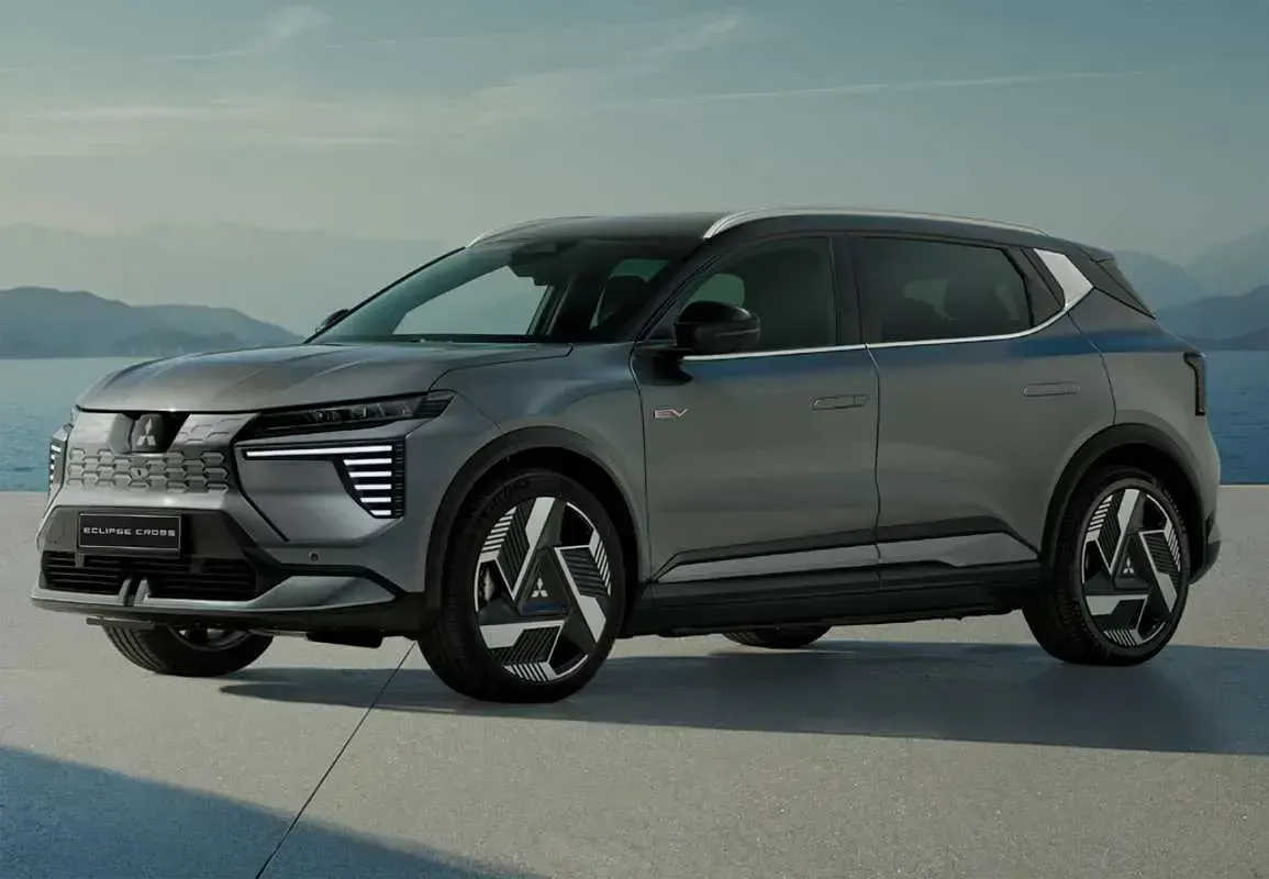 Usado Mitsubishi Eclipse Cross Spirit 163 CV (119 kW) 2019 Gris SUV
