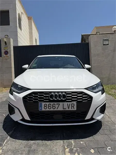 Usado Audi A3 Advanced Plus 110 CV (80 kW) 2021 Blanco Berlina