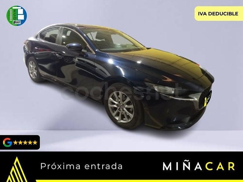 Usado Mazda 3 Center-Line 140 HP (102 kW) 2025 Azul Sedan
