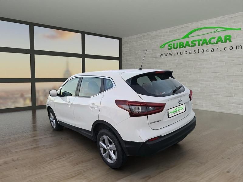 Usado Nissan Qashqai Acenta 115 CV (84 kW) 2021 Blanco SUV