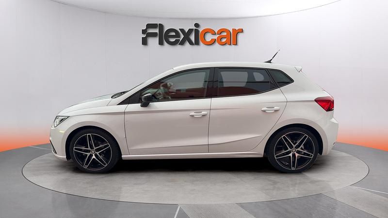 Usado Seat Ibiza FR 115 CV (84 kW) 2019 Blanco Utilitario