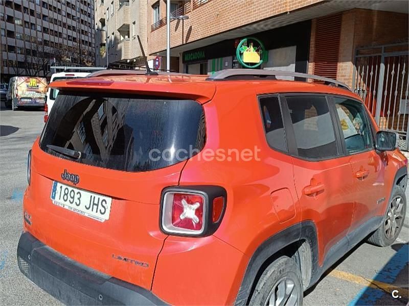 Usado Jeep Renegade Limited 140 CV (102 kW) 2015 Rojo SUV